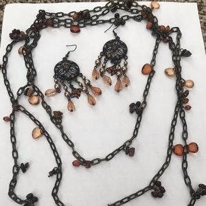 Earth-tone jewels earring and necklace set